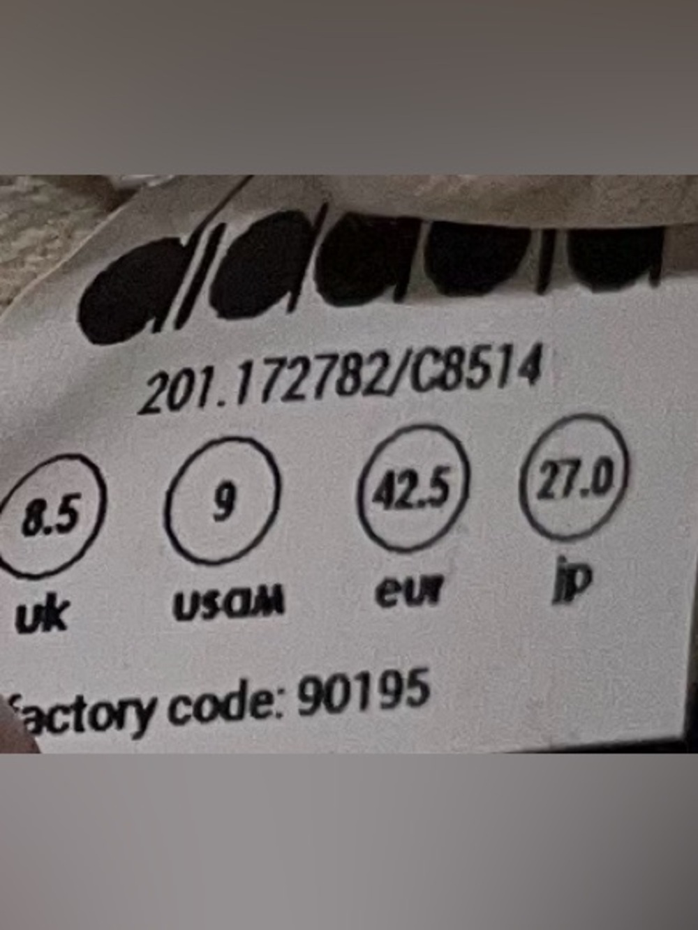 Diadora Logo Detail Sneakers in Gray & White - Picture 4 of 6
